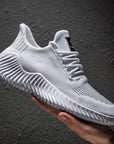 Large Size Men's Shoes, Breathable Sports Shoes, Ultra-light Running Shoes, New Style