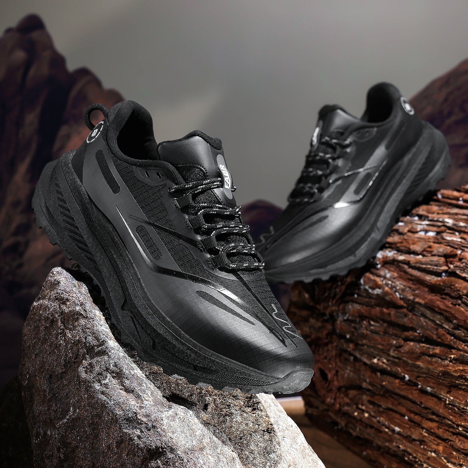 Men Jogging Sports Shoes Carbon Plate Professional Cushioning Sneakers Male Outdoor Hiking Running Shoes Breathable Non Slip